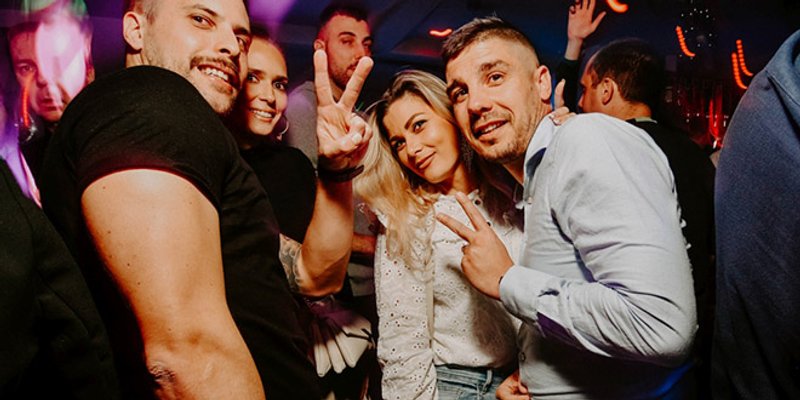 Doživite Evergreen ritam zabava