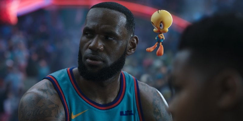 SPACE JAM: NOVA LEGENDA Likovima glasove posudili Viktorija i Dino Rađa, Franka Batelić, Slavko Sobin, Mario Petreković i Slavko Cvitković