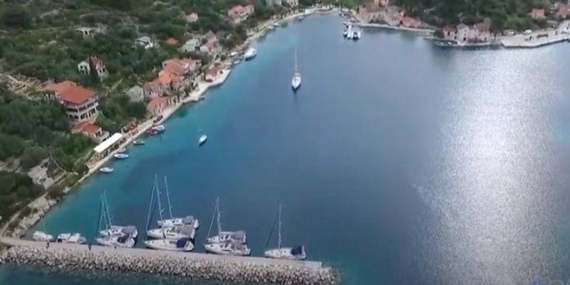 DRVENIK VELI Građanska inicijativa protivi se povećanju broja vezova u marini, pokrenuli su peticiju