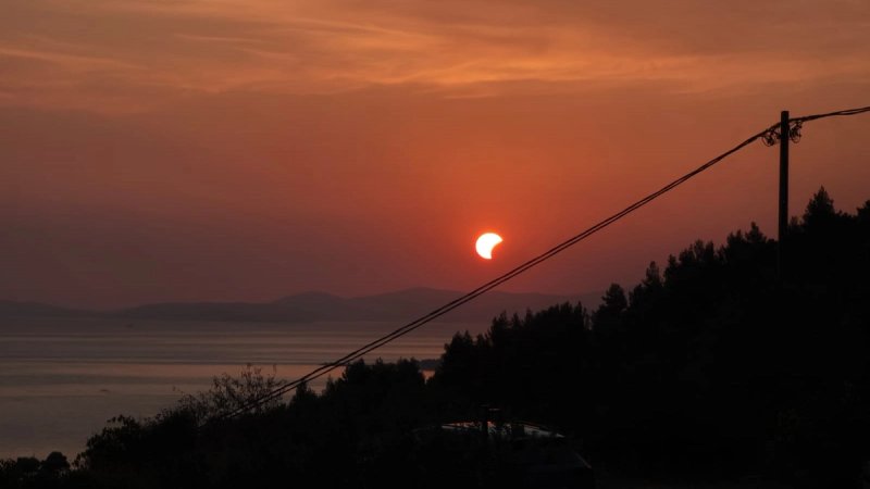 FOTO Pogledajte pomrčinu Sunca iznad Lokve Rogoznice
