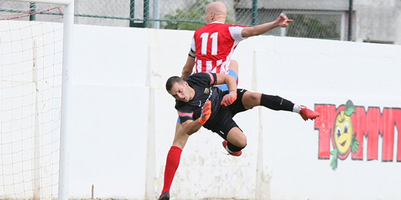 FOTOGALERIJA: Sloga u derbiju svladala Zmaj, Barać prije Dinama vježbao jedanaesterce