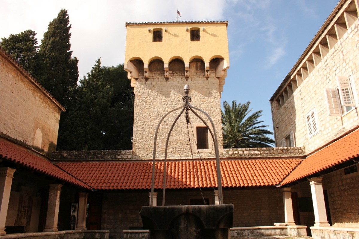 Legenda vezana za splitske utvrde: Turci su poštedjeli samostan na Poljudu kada im je gvardijan pokazao sliku na kojoj je Muhamed