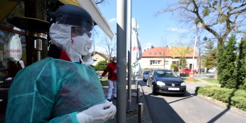 STOŽER Umrlo 45 osoba, imamo 980 novozaraženih