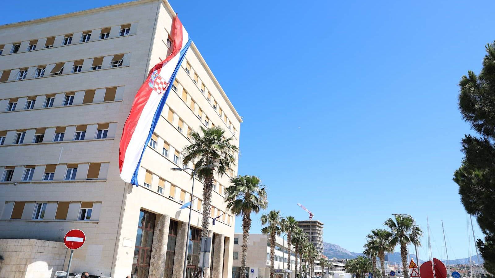 Iz splitske gradske uprave uputili sućut obiteljima stradalih u pomorskoj nesreći