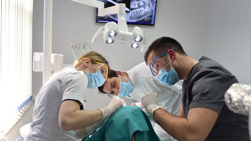 A2 Dental stiže u Split: Iskusni tim otvara novi implantološki centar