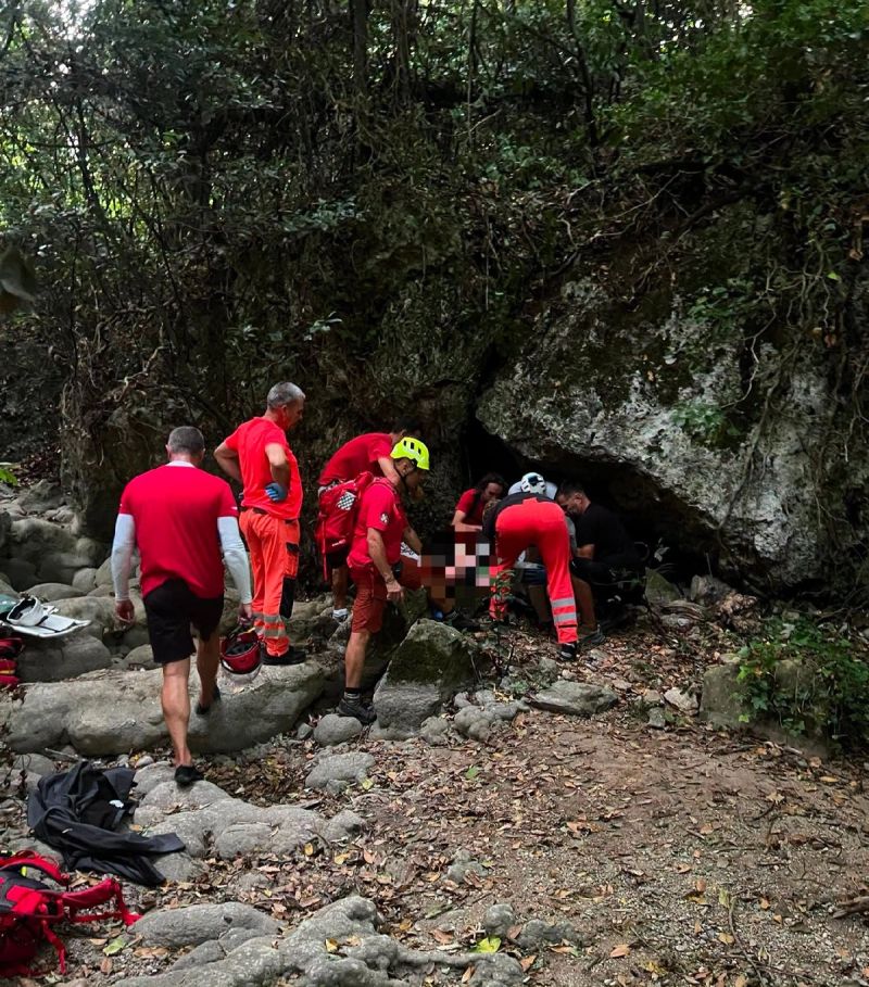 STRADALA NA RAFTINGU: HGSS na Cetini spašavao ženu s teškim i po život opasnim ozljedama