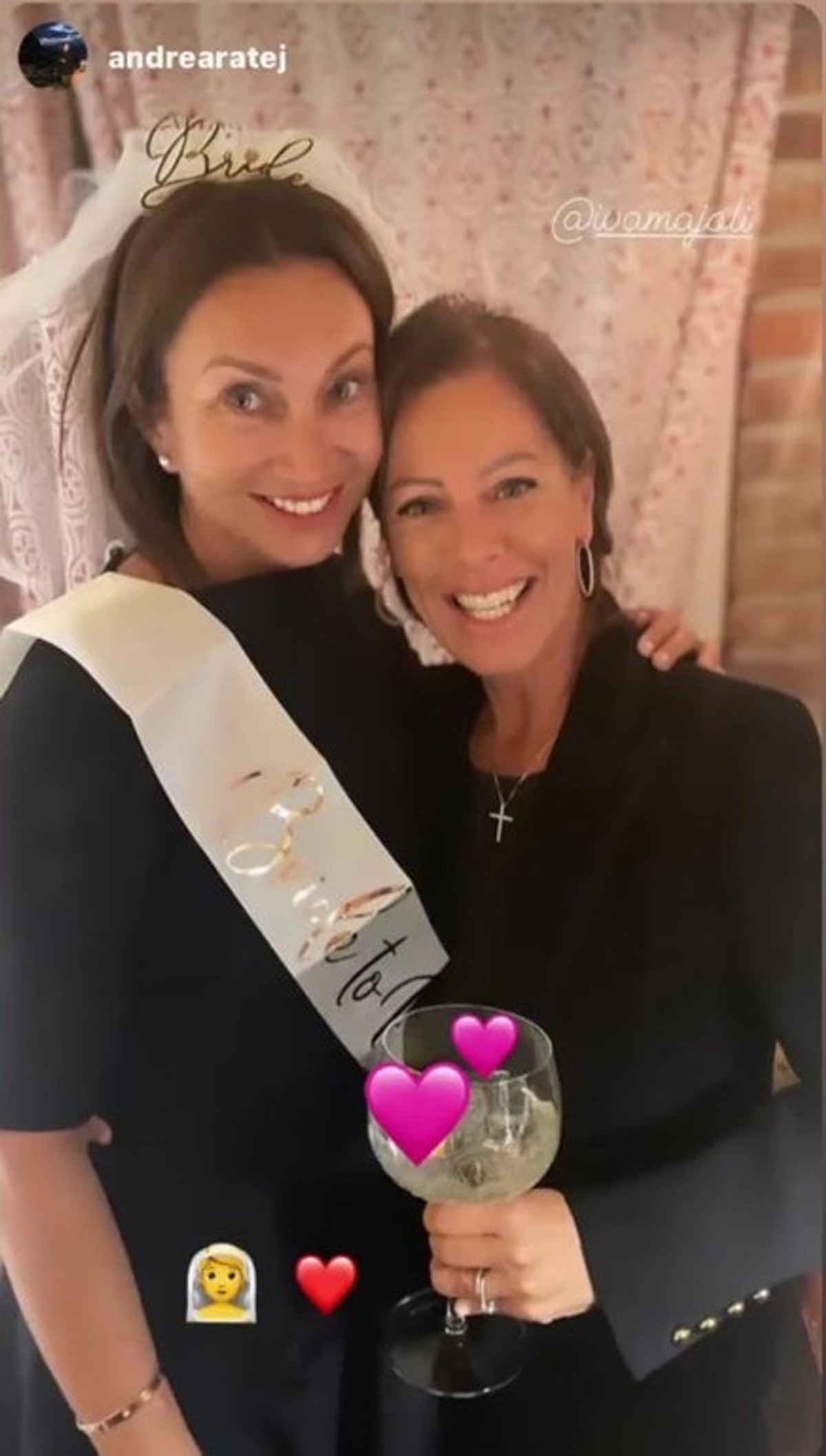 DRUGI PUT Udaje se Iva Majoli