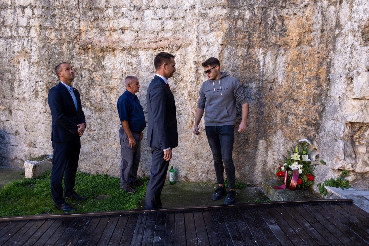 TROGIR Obilježena 81. godišnjica oslobođenja od fašističkog okupatora