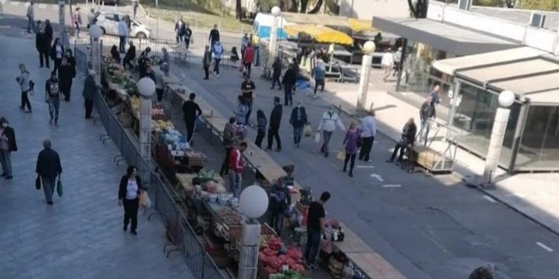 GRAĐANSKA INICIJATIVA S PLOKITA Nemamo niti jednu postaju za javne bicikle, park za pse, ni street workout park