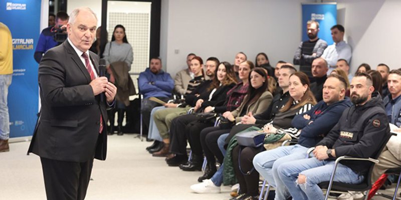 FOTO Župan Boban dodijelio još 489 tisuća eura mladim obiteljima za izgradnju i adaptaciju kuća u ruralnim područjima, evo koji je ukupan iznos dosad