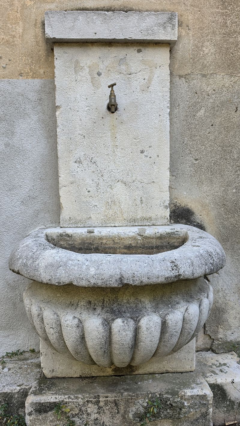 Špine