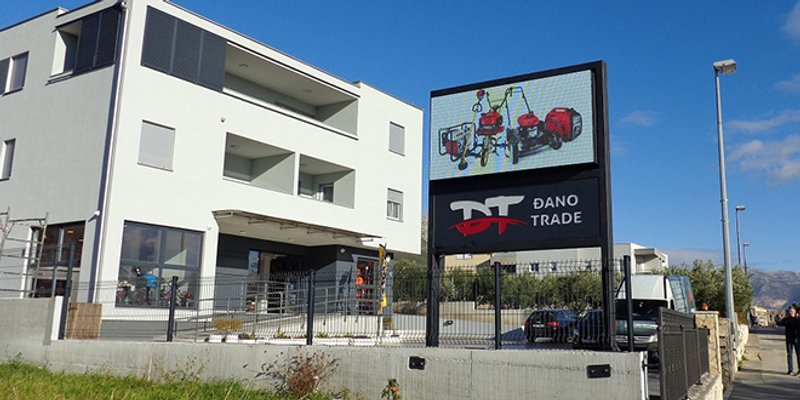 Tvrtka 'Đano trade' otvorila novu trgovinu u Kaštel Sućurcu, a umjesto organiziranja svečanosti se odlučila za humanitarnu gestu