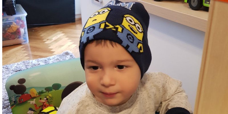 Otac dvogodišnjaka iz Omiša oboljelog od SMA: Skupe terapije treba financirati država, a ne da sirotinja mora skupljati za sirotinju!