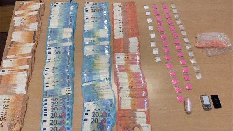 Portugalci 'pali' u Dalmaciji s više vrsta droge, policija im pronašla i pozamašan novčani iznos