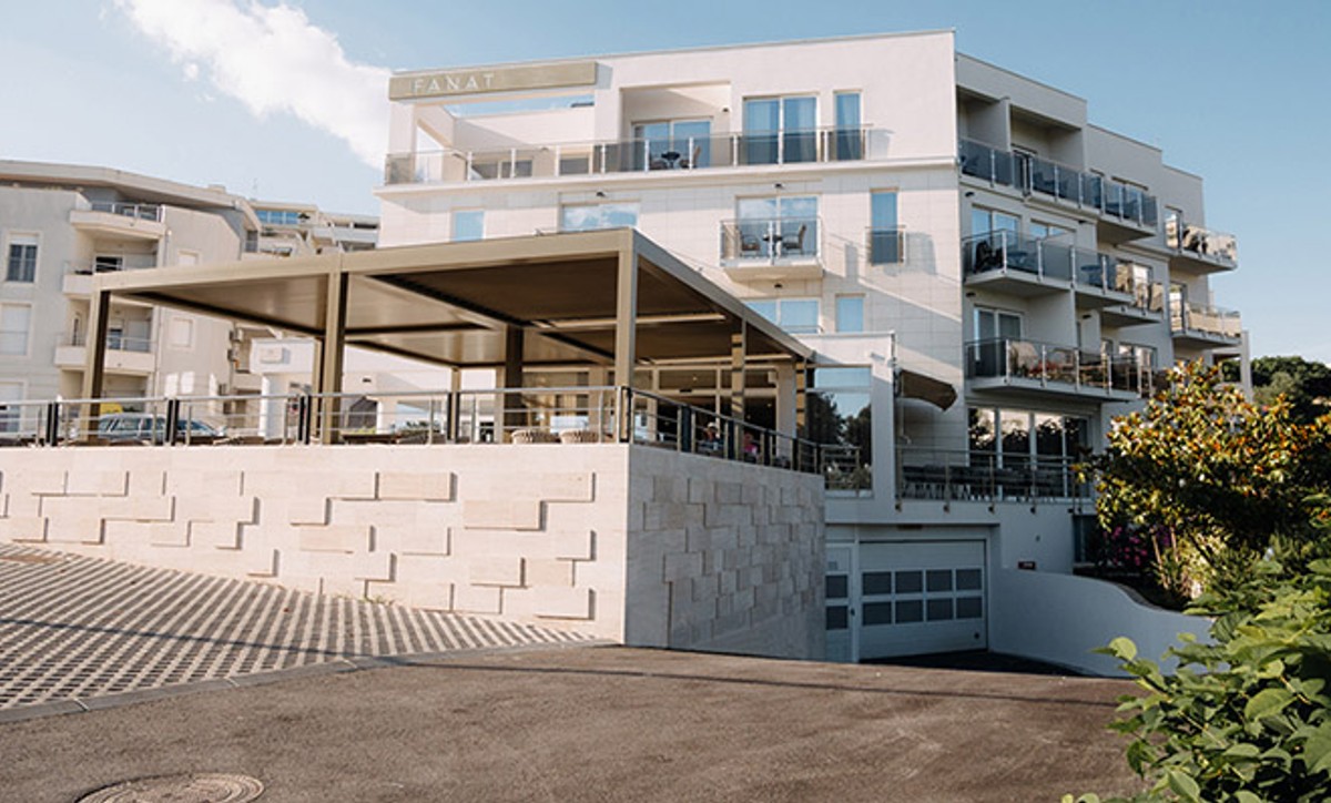 POZIVNI NATJEČAJ Hotel na Žnjanu se daje u dugoročni zakup