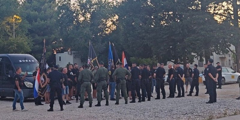 GLUMICA OPISALA UŽAS U BENKOVCU: Vikali su mi da sam kurva i greška prirode, pa se grlili s policajcima koji su nas od njih trebali štititi