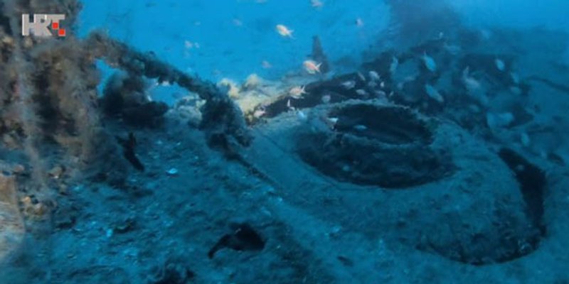 Pronađen bombarder u Biševskom kanalu