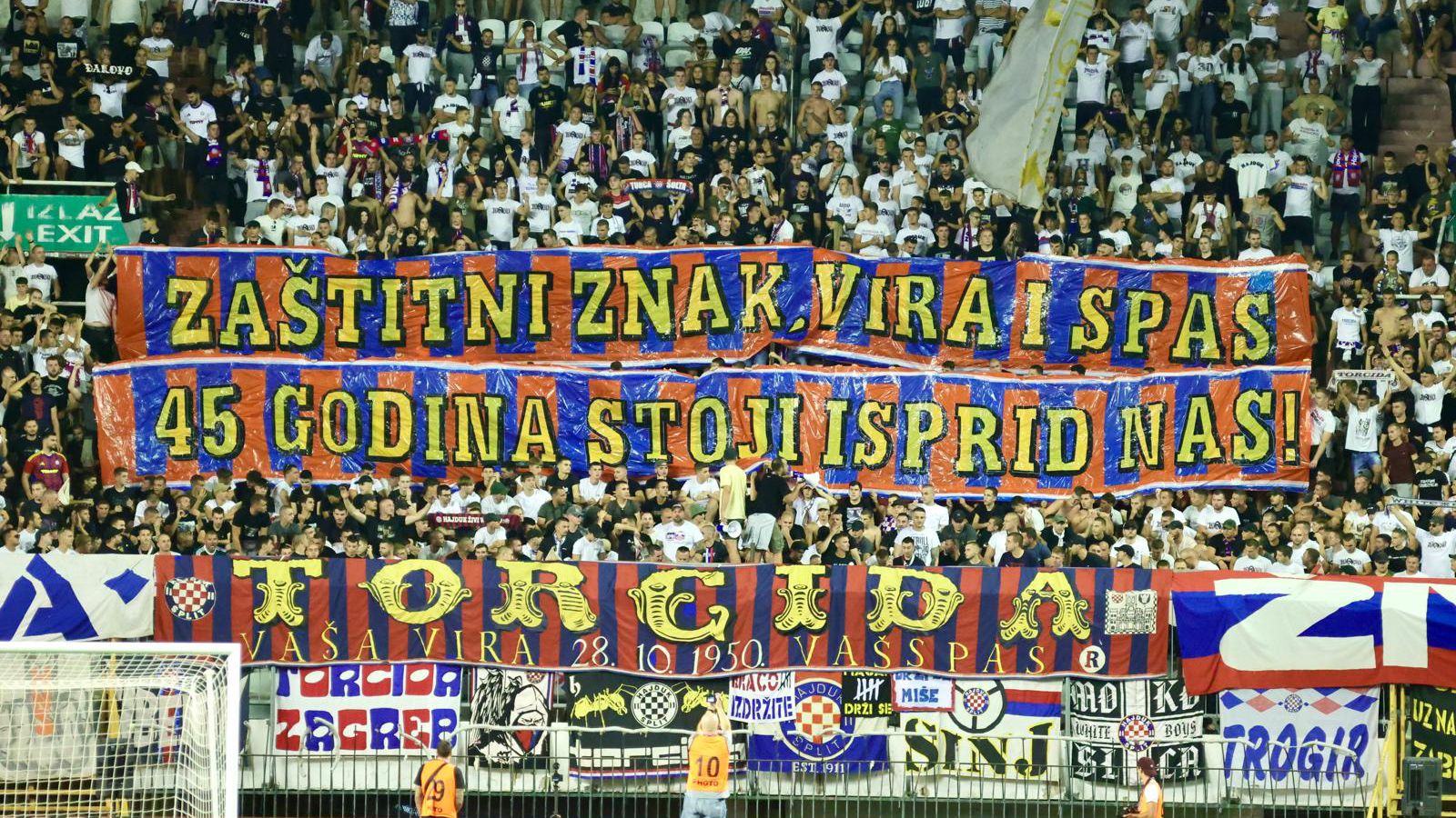 ZAŠTITNI ZNAK, VIRA I SPAS, 45 GODINA STOJI ISPRID NAS! Evo zašto je Torcida baš sada istaknula tu poruku...