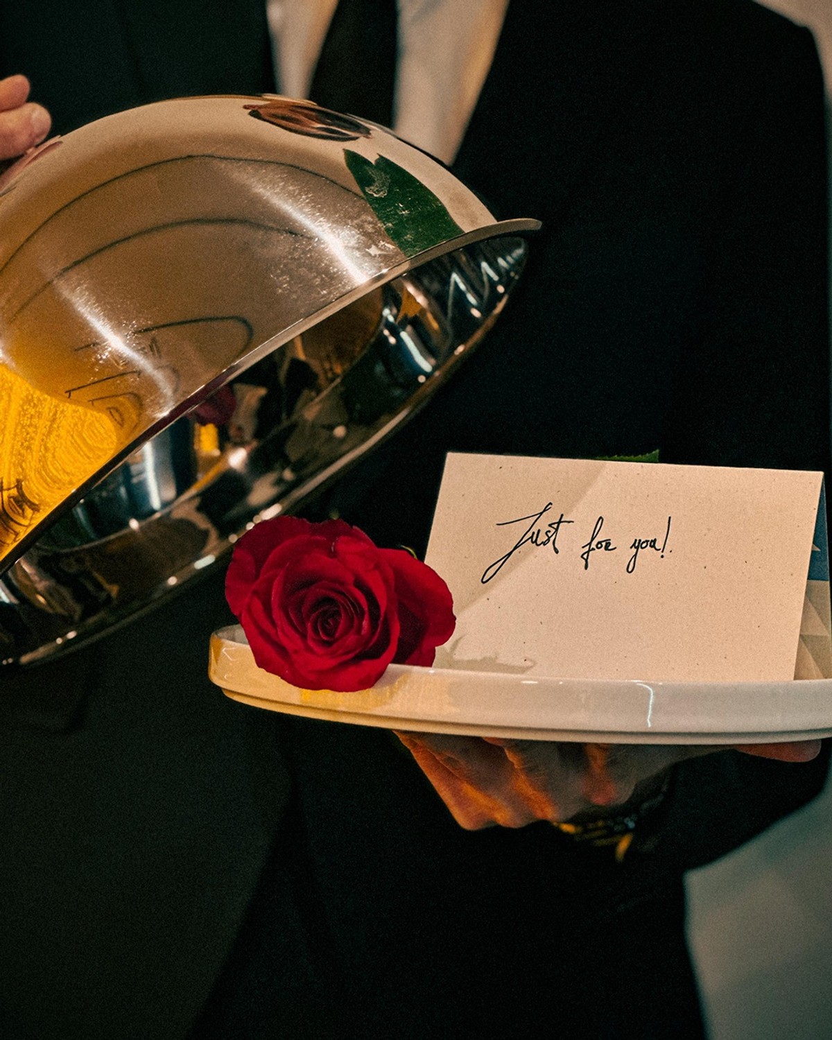 Valentinovo s pogledom na more: Romantični bijeg u Hotelu Ambasador