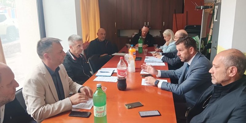 Izgradnja Ulice Pod kosom, izgradnja garaže na Zvončacu, sanacija Šetališta Ivana Meštrovića, upisi u vrtiće...