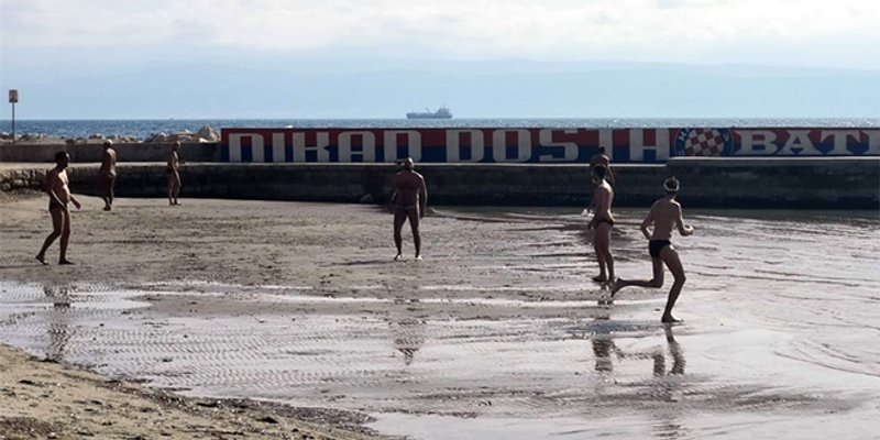 NA FIRULAMA NEMA STRAHA OD KORONAVIRUSA Lijep i sunčan dan izmamio piciginaše na sunce 
