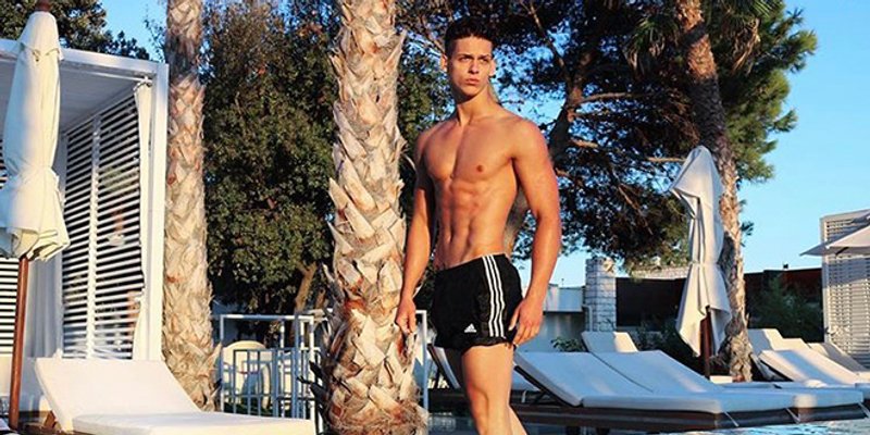 INSTAGRAM ZVIJEZDE: Upoznajte zgodnog zubotehničara Ivana Pelju