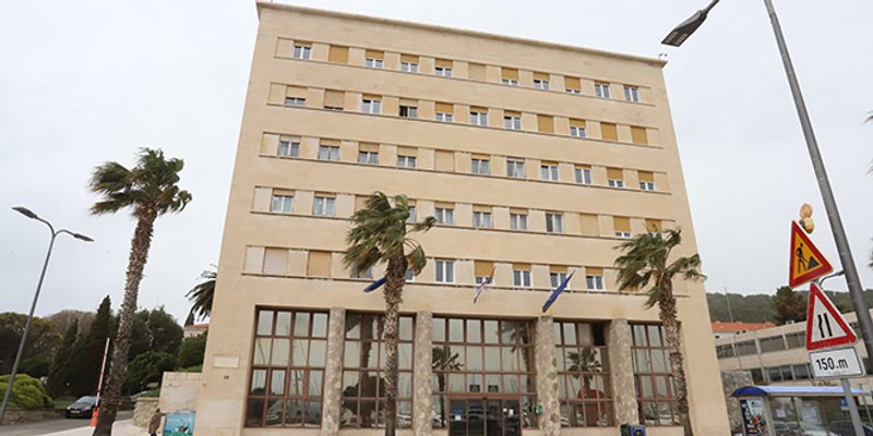 NEMA GUŽVE: Natječaji za šefove u Banovini prošli gotovo bez interesa