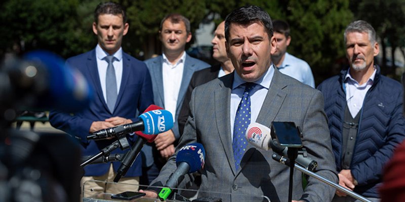 GRMOJI PRIJETE SMRĆU: 'Jesi li spreman gledat svoje najdraže kako leže u sanduku?'
