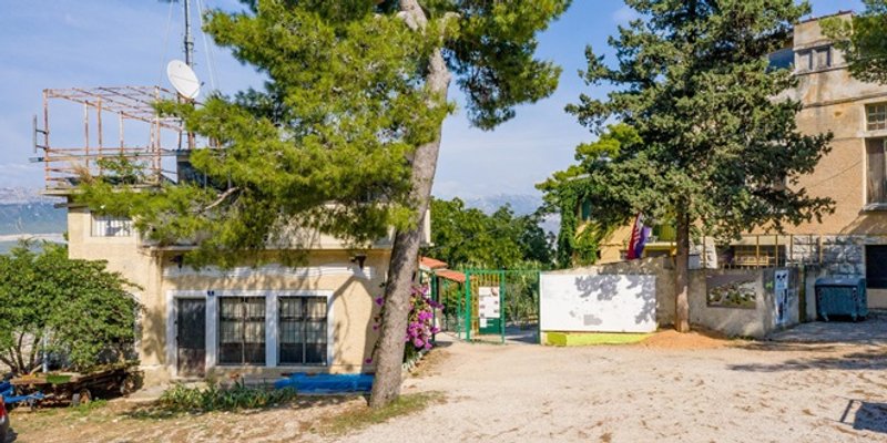 JU Marjan preuzima zgrade kraj Zoološkog vrta