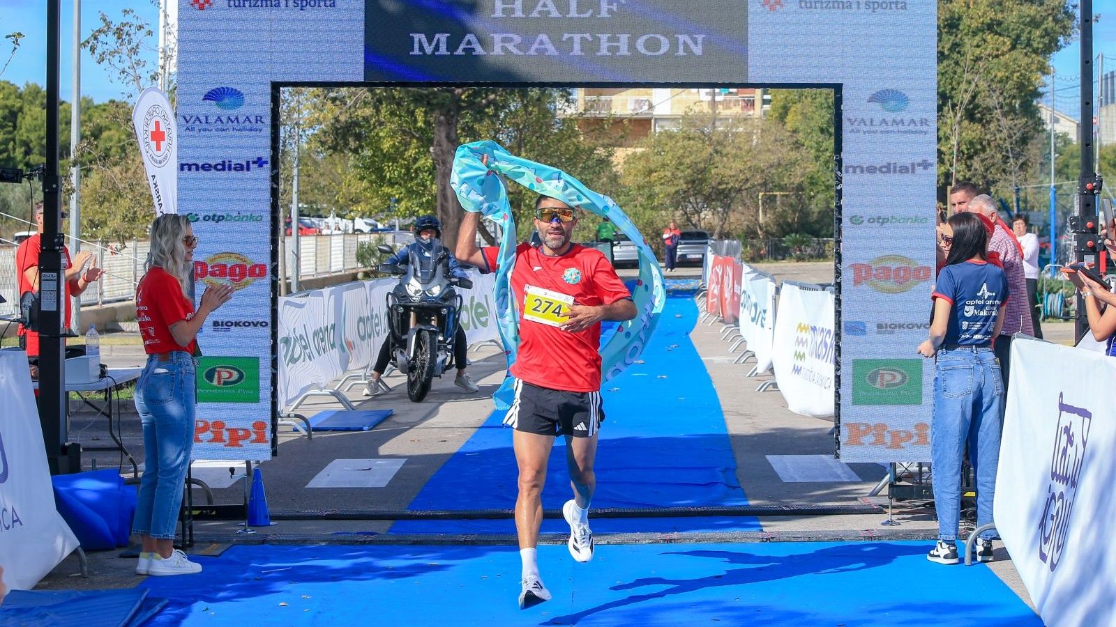 5. izdanje Apfel Arena Makarska Half Marathona okupilo skoro 2000 trkača iz cijelog svijeta