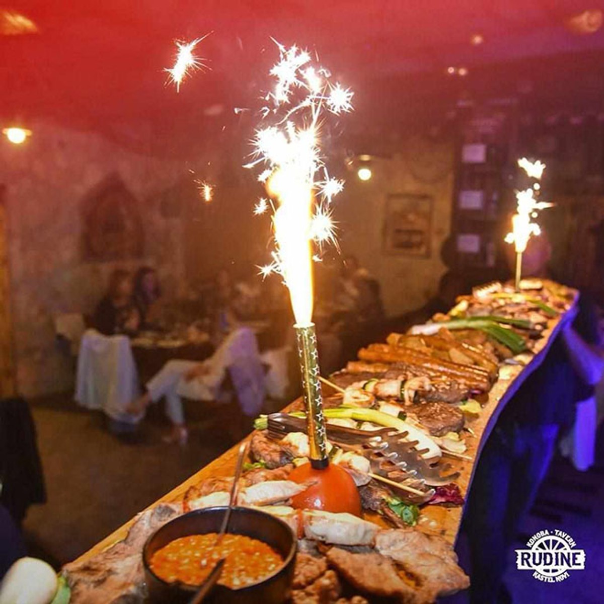 Planirate obiteljski ručak? Idealno mjesto s najvećim platama nalazi se blizu Splita...