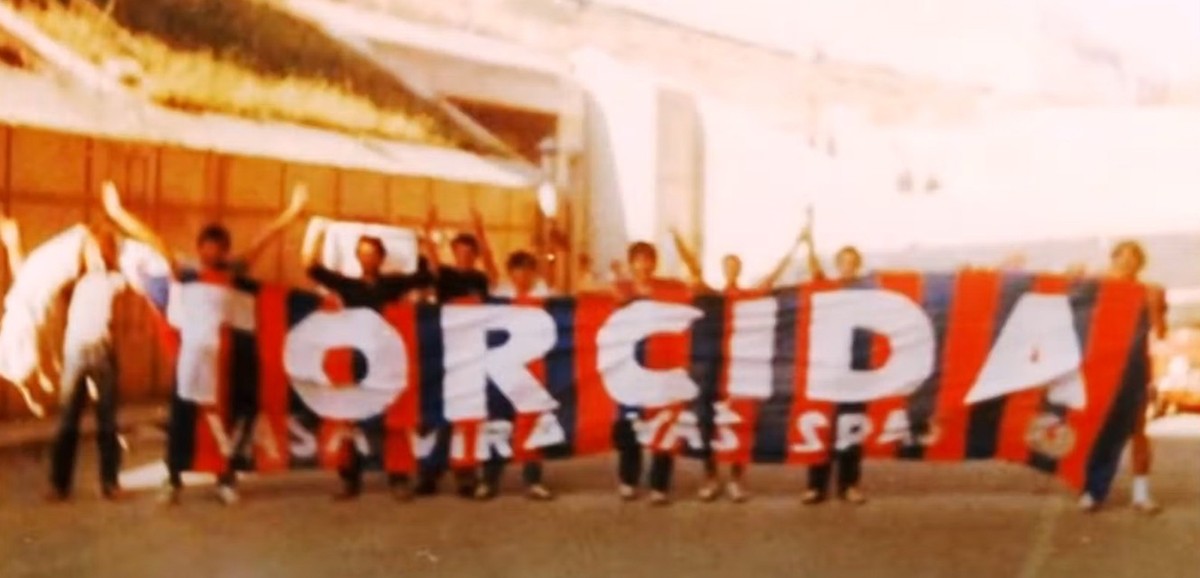 ZAŠTITNI ZNAK, VIRA I SPAS, 45 GODINA STOJI ISPRID NAS! Evo zašto je Torcida baš sada istaknula tu poruku...
