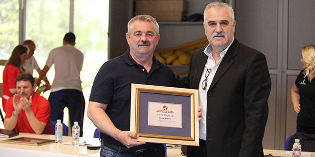 U Vranjicu je preminuo dugogodišnji sportski djelatnik Ante Božić Ćoni, koji je cijeli život posvetio rukometu