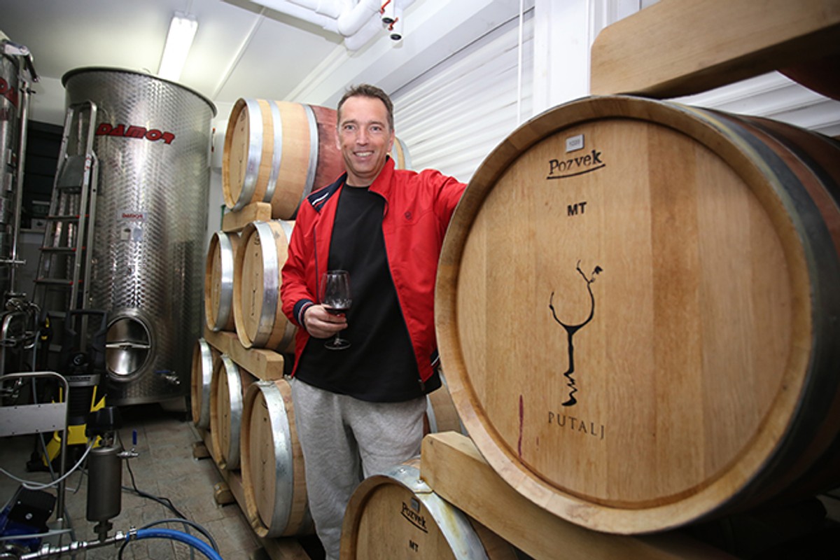 DOMOVINA CRLJENKA Anton Kovač: 'Tradicija vinogradarstva na Putalju živi već 1100 godina, a moja familija je generacijama njen baštinik'
