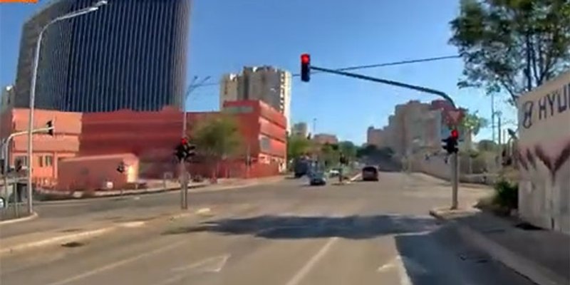 VIDEO: Pogledajte ovaj prolaz kroz crveno usred Splita