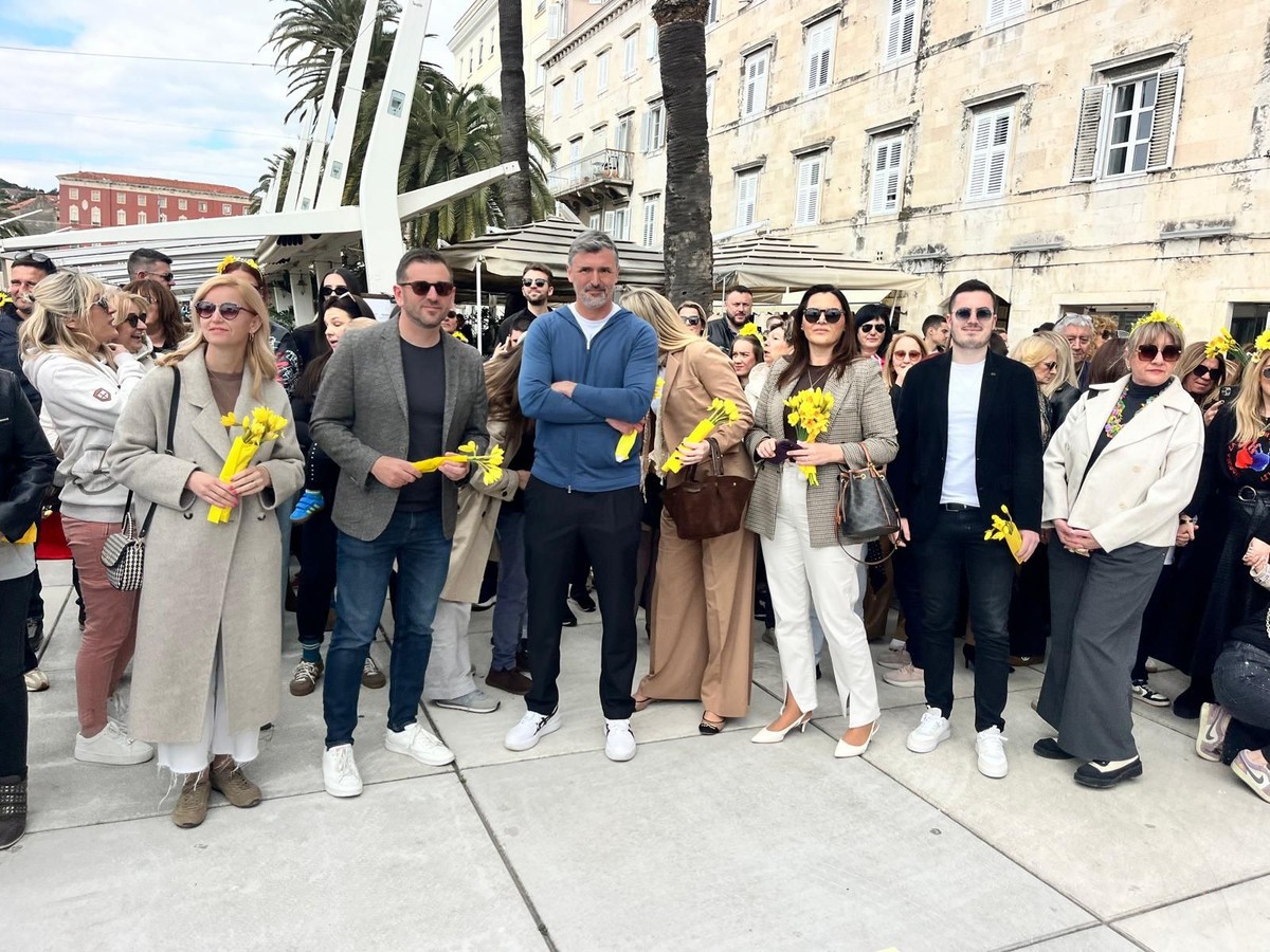 FOTOGALERIJA Pogledajte s kime se družio Ivanišević na Rivi