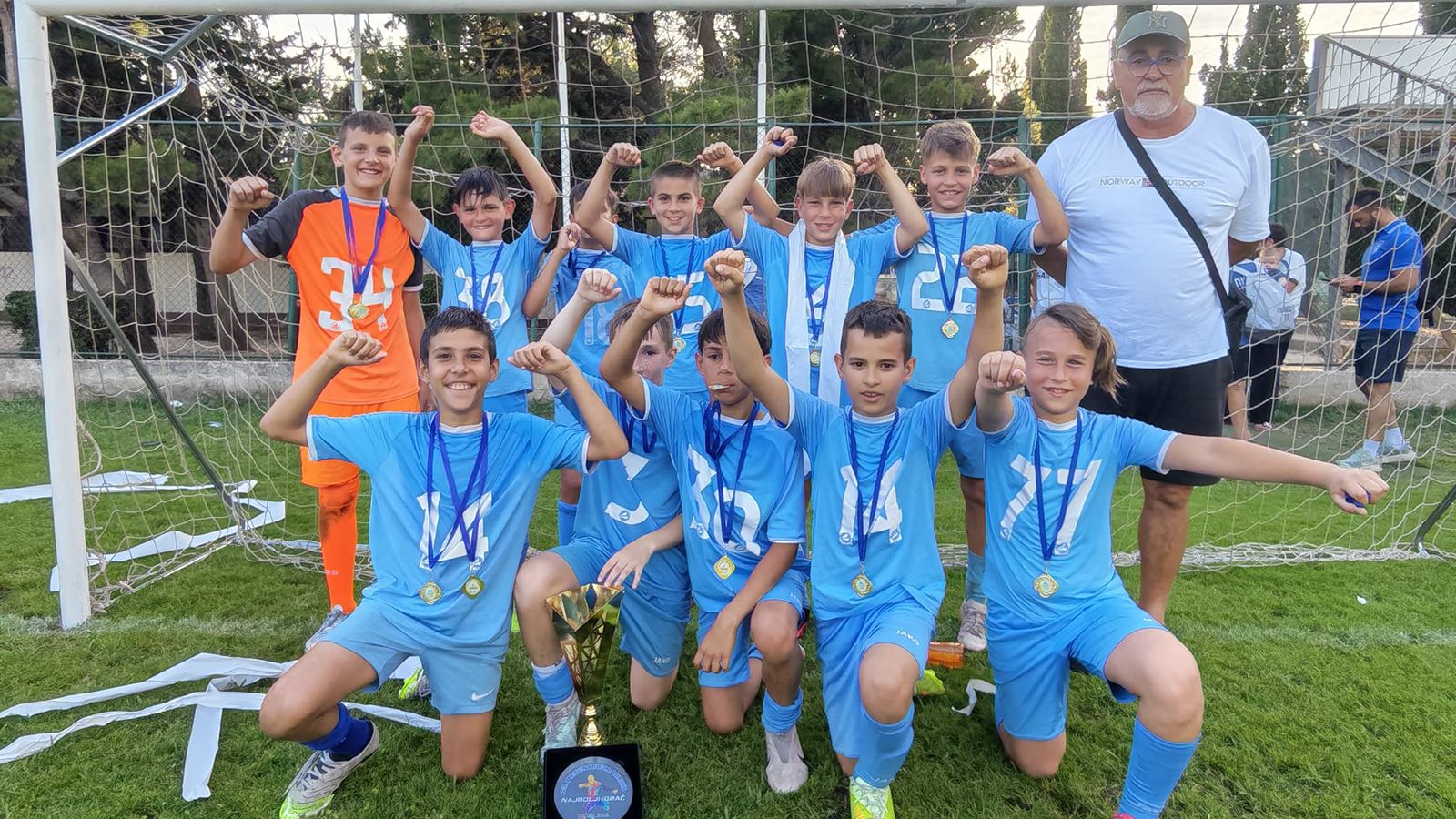 FOTOGALERIJA: Adriaticu prvo mjesto na turniru u Tučepi