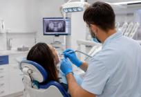 TAJANSTVENI HUMANITARAC Splitski zubar želi pomoći zajednici, javite nam se ako trebate dentalne usluge