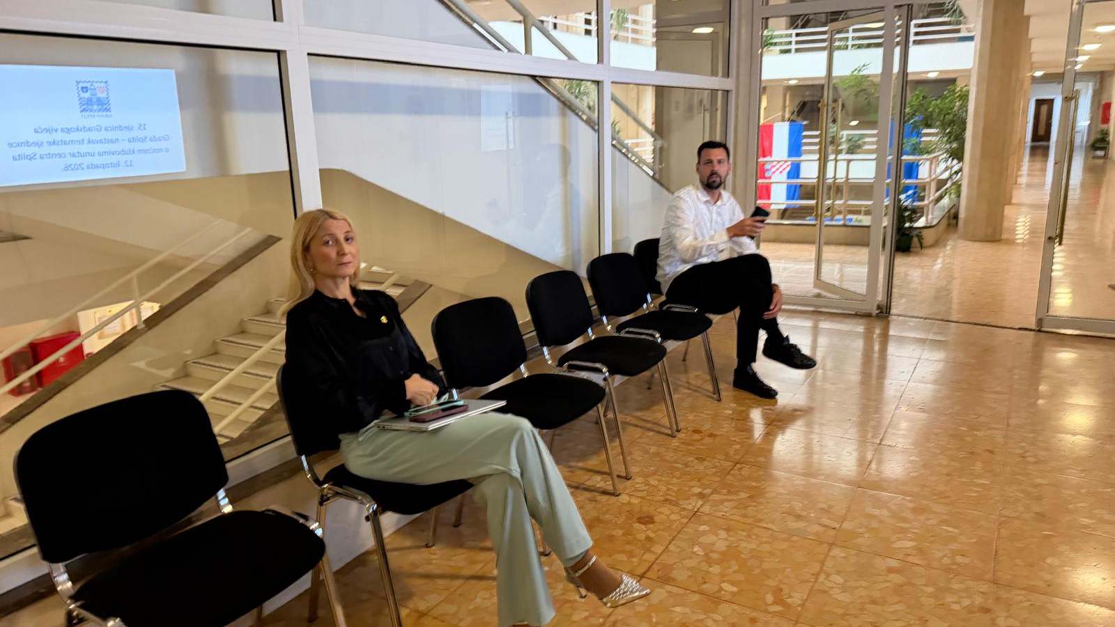 Ivošević ostao u hodniku, ne smije pratiti sjednicu Gradskog vijeća. Evo zašto...