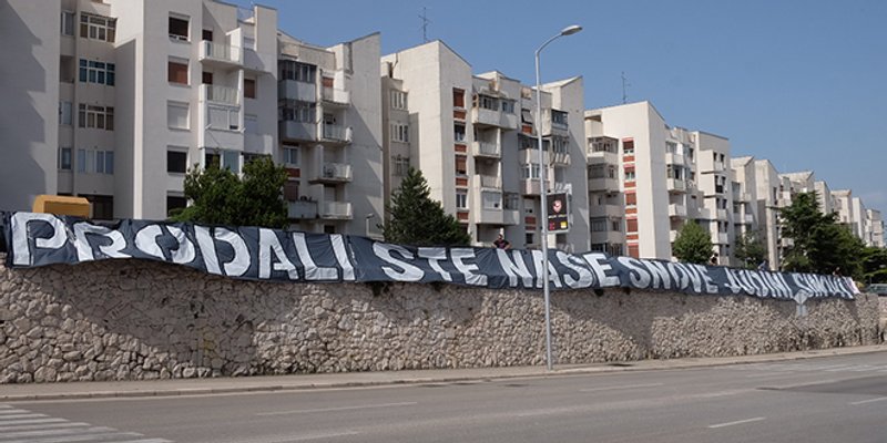 Poruka HNS-u sa Sućidra: 'Prodali ste naše snove, Judini sinovi'