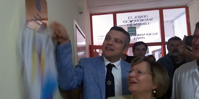 Rotary klub Split Novi osigurao donaciju vrijednu 400 tisuća kuna: 'Želimo da KBC postane prijatelj djece'