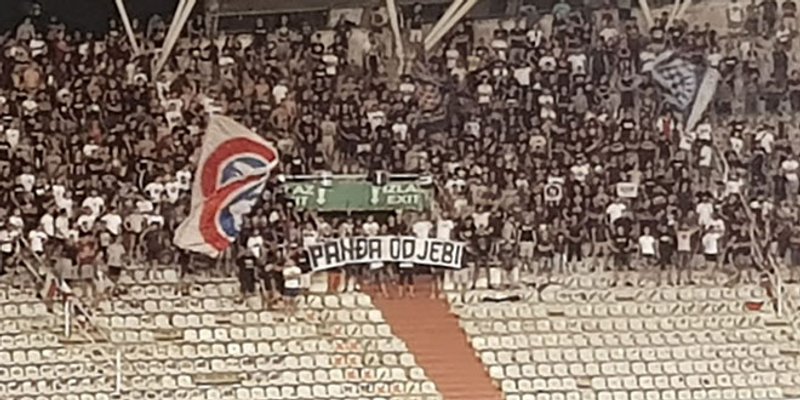 Torcida istaknula novu poruku