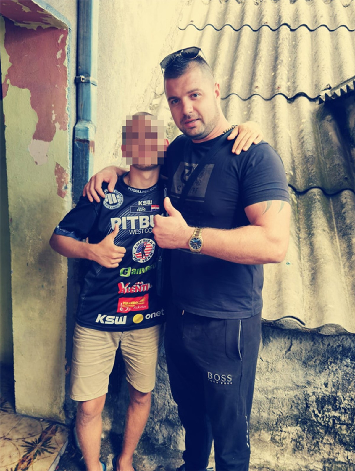 Kaštelanski ugostitelj okupio ekipu za pomoć: 'Oduševilo me što sam vidio i momke iz Zagreba koji su došli čim su vidjeli snimku maltretiranja'