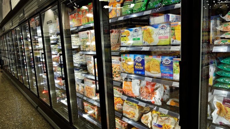 hrana dućan trgovina samoposluga frižider