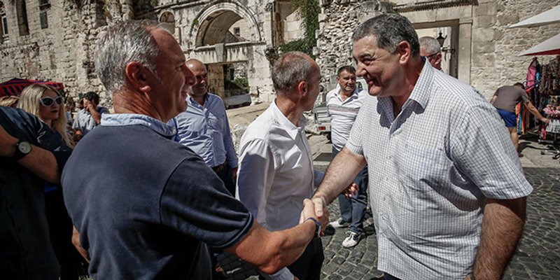 Gradonačelnik je dosegao Baldasara, i to u zadnjoj fazi