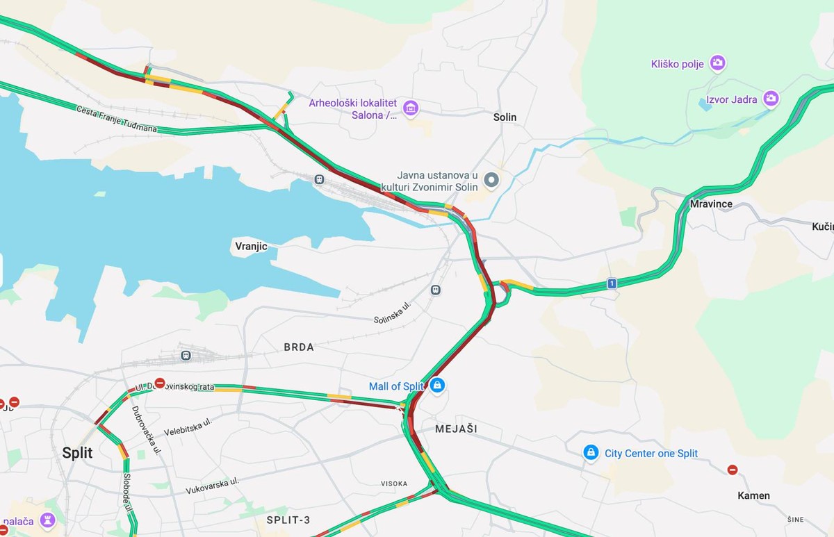 Vozači, naoružajte se strpljenjem! Velike kolone prema solinskoj Širini