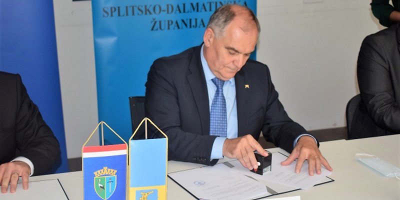 Splitsko-dalmatinska županija donirala tri milijuna kuna za obnovu škole u Gori