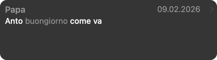 Dark iPhone message notification from Papa, using the name Anto.