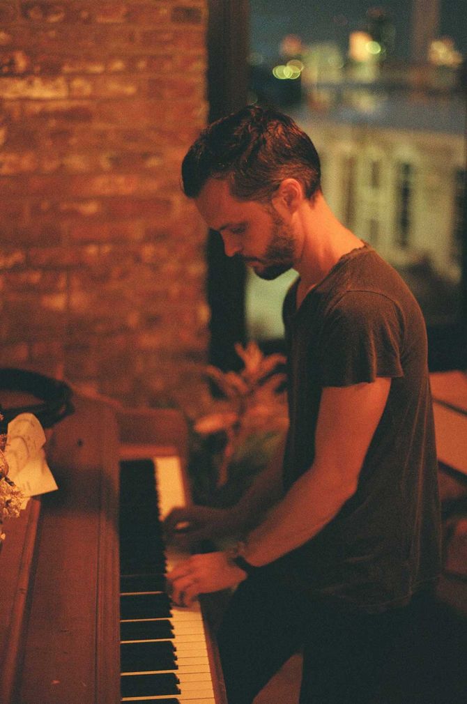 tallest man on earth photo