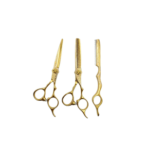 SET 2 TIJERAS + NAVAJIN DORADO 6"